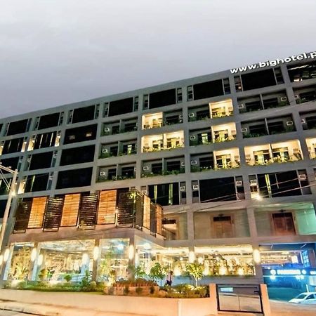 Big Hotel Cebu Exterior photo