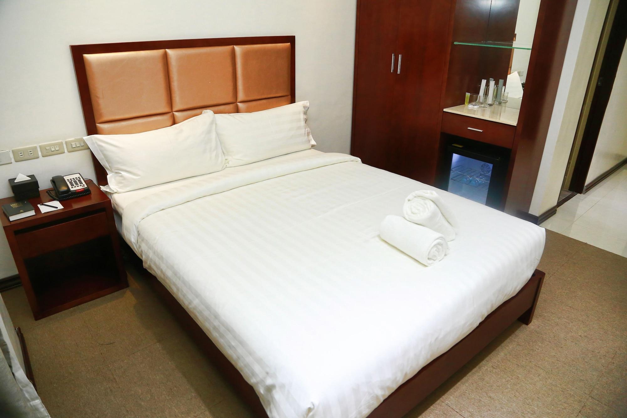 Big Hotel Cebu Exterior photo