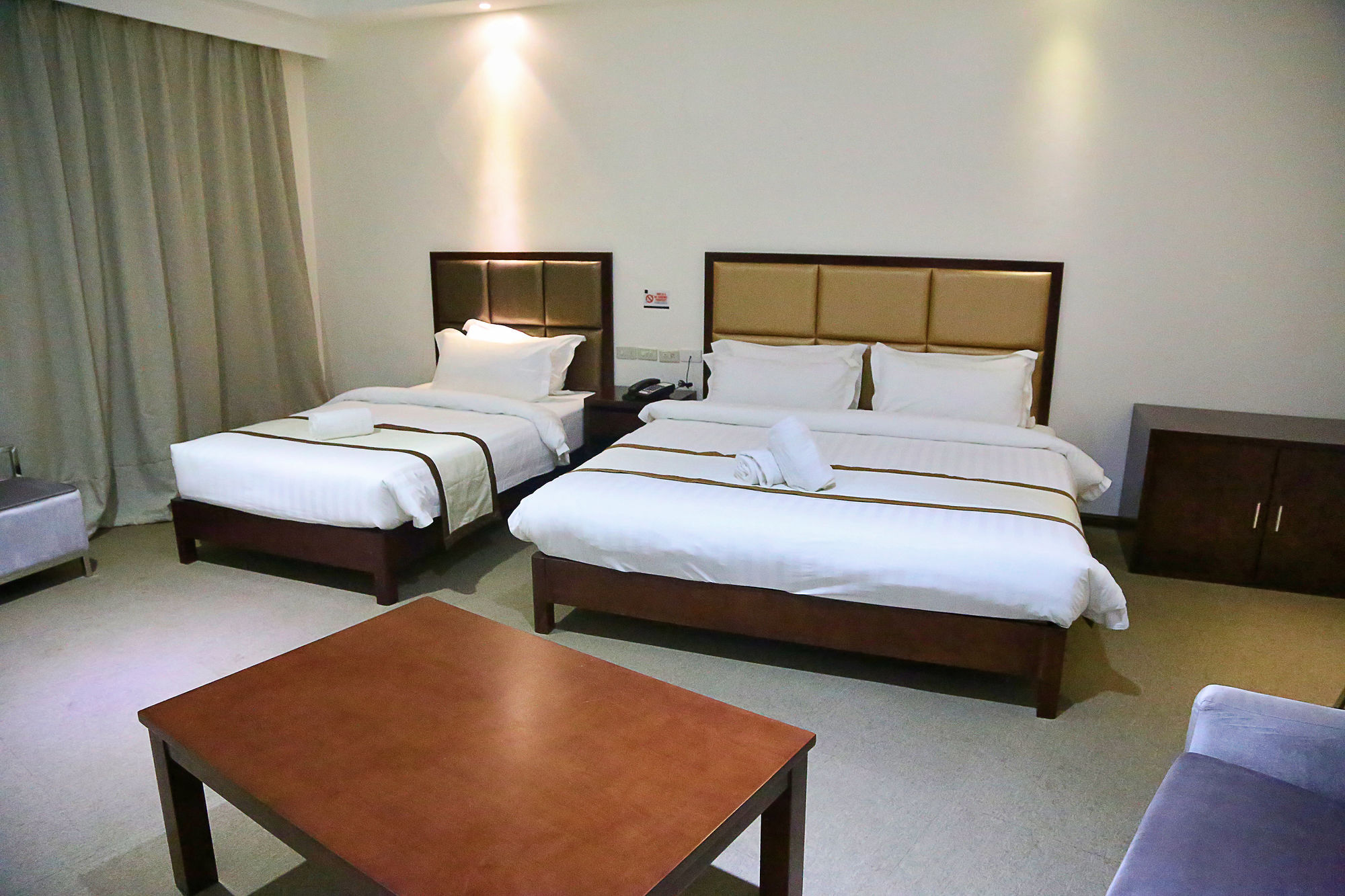 Big Hotel Cebu Exterior photo